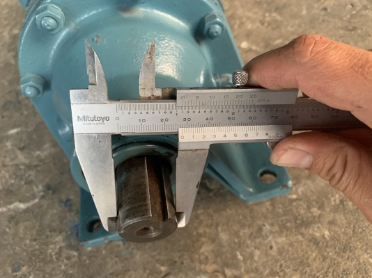 ขายมอเตอร์เกียร์ Cycro drive Sumitomo 1HP. 380V อัตราทด 1:21 made in Japan เพลาออกประมาณ 68 รอบต่อนาที สภาพสวย หมุนนิ่ม พร้อมใช้งาน