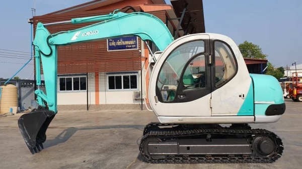 ขายด่วน530,000บาทรถแบคโฮKOBELCOโกเบโก้SK60-5มารค์ไฟ้รุ่นยอดนิยมสวยๆเทียบเท่าPC60เครื่อง4สูบ4JB1เครื่องดีปั่มแรงไฟฟ้าครบซีเรียสุงรถนอกเพิ่งนำเข้ามาใหม่ยังไม่เคยใช้งานในเมืองไทยเลย