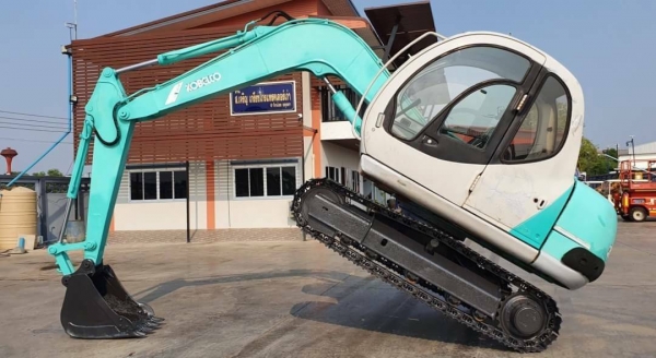 ขายด่วน530,000บาทรถแบคโฮKOBELCOโกเบโก้SK60-5มารค์ไฟ้รุ่นยอดนิยมสวยๆเทียบเท่าPC60เครื่อง4สูบ4JB1เครื่องดีปั่มแรงไฟฟ้าครบซีเรียสุงรถนอกเพิ่งนำเข้ามาใหม่ยังไม่เคยใช้งานในเมืองไทยเลย