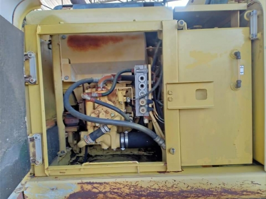 มาใหม่จ้า..KOMATSU PC120-6EZ เก่านอกแท้  เดิมๆๆ  เครื่องปั๊มแห้ง..มีลายแย๊ก..ใช้งานมาน้อย..โทร 089-3818694 จ๊อย