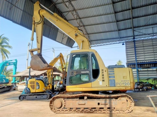 มาใหม่จ้า..KOMATSU PC120-6EZ เก่านอกแท้  เดิมๆๆ  เครื่องปั๊มแห้ง..มีลายแย๊ก..ใช้งานมาน้อย..โทร 089-3818694 จ๊อย