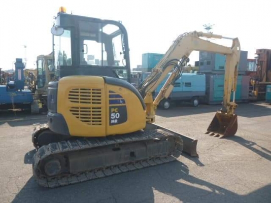 มาใหม่จ้า..KOMATSU PC50MR-2. เก่านอกแท้  เดิมๆๆ   สภาพสวย ใช้งานมาน้อย..พร้อมใช้  โทร 089-3818694 จ๊อย