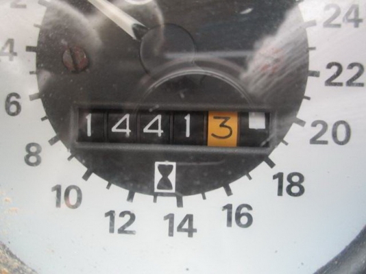 ขาย Ford 8210 เก่านอก 2เพลา โทร. 084-5424150