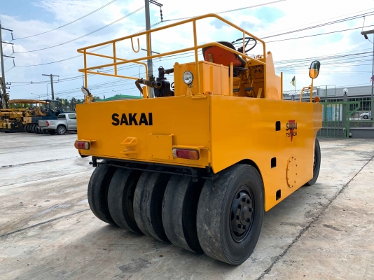รถบด SAKAI TS7409 แบบ 9 ล้อ รถนำเข้าจากญี่ปุ่น ราคาเท่ารถใน สภาพสวยครับ