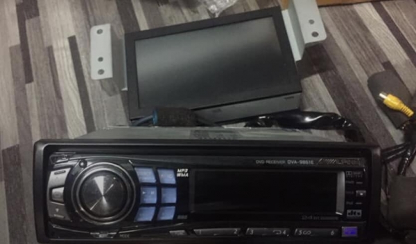 Alpine 9861E พร้อมจอM7T Alpine 9861E พร้อมจอM7T