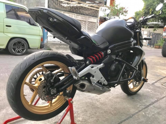 Kawasaki Er6n ปี 2013 สีดำ รถสวยมาก
