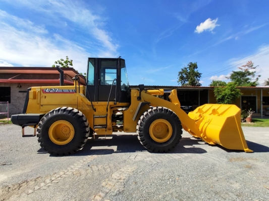 ขาย รถตักล้อยาง TCM L27-3 แขนยาวแท้จากญี่ปุ่น ยางใหม่ 4เส้น ใช้งานยาวๆ รถสวยกริ๊บ โทร.090-986-2521 อ๊อบ