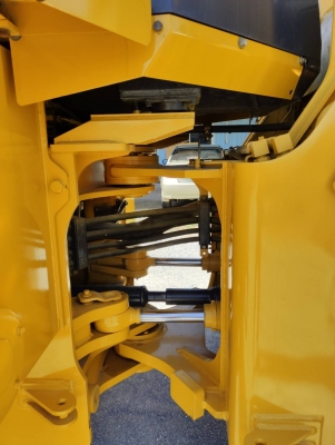 ขาย รถตักล้อยาง TCM L27-3 แขนยาวแท้จากญี่ปุ่น ยางใหม่ 4เส้น ใช้งานยาวๆ รถสวยกริ๊บ โทร.090-986-2521 อ๊อบ