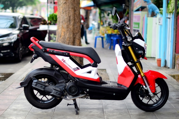 zoomer x 2018 สีขาวดำ ตัวใหม่ไมล์ดิจิตอล รถสวยเดิมๆ 35900