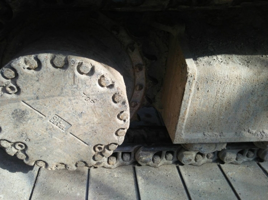 ขายแบคโฮ KOMATSU PC 200-7 แอร์ไฟฟ้าเต็ม สภาพสวย สนใจโทร 081-970-1072