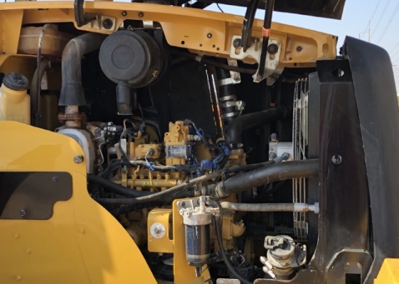 ขายรถตักล้อยาง CAT 910K ปี 2015 แขนยาวพิเศษ นำเข้าเองจากญี่ปุ่น สภาพสวยพร้อมใช้งาน มีVDOการทำงานครับ