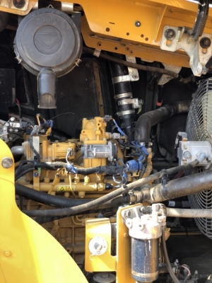 ขายรถตักล้อยาง CAT 910K ปี 2015 แขนยาวพิเศษ นำเข้าเองจากญี่ปุ่น สภาพสวยพร้อมใช้งาน มีVDOการทำงานครับ