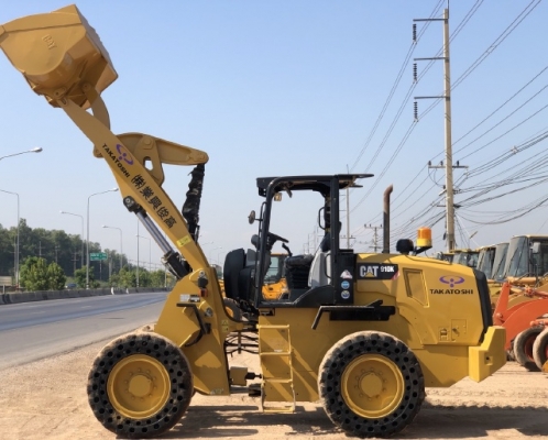 ขายรถตักล้อยาง CAT 910K ปี 2015 แขนยาวพิเศษ นำเข้าเองจากญี่ปุ่น สภาพสวยพร้อมใช้งาน มีVDOการทำงานครับ