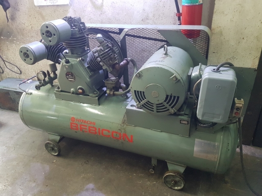 ขายถูกๆ ปั๊มลมมือสองจากญี่ปุ่น Hitachi-Bebicon 15แรง ดูดหนักๆ อัดแน่นๆ ทำไฟ380ให้แล้ว พร้อมใช้งานครับ ขายถูกๆ ปั๊มลมมือสองจากญี่ปุ่น Hitachi-Bebicon 15แรง ดูดหนักๆ อัดแน่นๆ ทำไฟ380ให้แล้ว พร้อมใช้งานครับ
