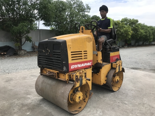 รถบด2ตันDYNAPACรุ่นCC92รถนอกนำเข้าไม่เคยใช้งานในไทยเอวอ่อนขับ2เพลาเครื่องดอยซ์2สูบสภาพดี0818302909จิรโรจน์ Line: jiraroj2909
