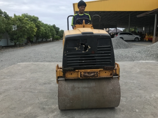 รถบด2ตันDYNAPACรุ่นCC92รถนอกนำเข้าไม่เคยใช้งานในไทยเอวอ่อนขับ2เพลาเครื่องดอยซ์2สูบสภาพดี0818302909จิรโรจน์ Line: jiraroj2909