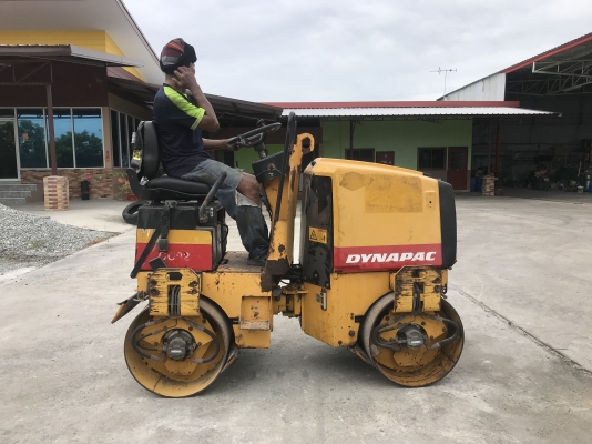 รถบด2ตันDYNAPACรุ่นCC92รถนอกนำเข้าไม่เคยใช้งานในไทยเอวอ่อนขับ2เพลาเครื่องดอยซ์2สูบสภาพดี0818302909จิรโรจน์ Line: jiraroj2909