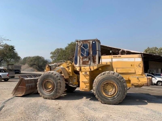 (heart)ขาย 475,000 บาท (heart) รถตักล้อยาง KAWASAKI  85ZA ชีเรียลสูง  85N2-7060 เครื่องดี ปั้มแรง เอวแน่น ระบบเบรคใช้งานปกติ  รถพร้อมใช้ เอกสารเล่มทะเบียน.  สนใจ  สระบุรี โทร 0610710295  สนใจ รายการสินค้า อื่นๆ ที่ เว็ปไชค์ Truck2Hand https://www.truck2ha