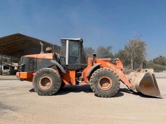 (heart)ขาย 1,180,000 บาท ราคาโดนใจ(3 hearts)  รถตักล้อยาง HITACHI  ZW 220 ปี 57  3x,xxx ชม เครื่องดี ปั้มแรง เกียร์สมบูรณ์ ไฟฟ้าครบ ระบบพร้อมใช้งาน. เอกสารเล่มทะเบียน  สนใจ  สระบุรี  โทร 0610710295  สนใจ รายการสินค้า อื่นๆ ที่ เว็ปไชค์ Truck2Hand https://