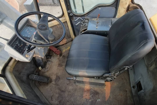 ขายด่วน650,000฿รถตักKOMATSU.WA380-3Aเอวอ่อนขับ4ล้อเกียรท็อกโลฮายรถนอกนำเข้าขนาดใหญ่16ตันตัก2.5คิวยกสูง4เมตรตักขึ้นรถ10ล้อได้รถนอกนำเข้ามาใหม่ยังไม่ได้ใช้งานในไทยเลย ขายด่วน650,000฿รถตักKOMATSU.WA380-3Aเอวอ่อนขับ4ล้อเกียรท็อกโลฮายรถนอกนำเข้าขนาดใหญ่16ตันตัก2.5คิวยกสูง4เมตรตักขึ้นรถ10ล้อได้รถนอกนำเข้ามาใหม่ยังไม่ได้ใช้งานในไทยเลย