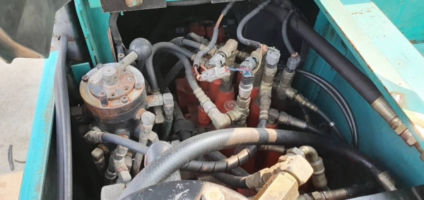 ขายด่วน785,000บาทรถแบคโฮKOBELCOSK115SR-6มาร์ซิคซีเรียล์สูงออโต้คันเร่งเต่ากะต่ายคลนโทลน้ำมันปั้มนี้วระบบไฟฟ้าครบเร็วแรงไม่โหลดเครื่อง 4สูบ อีซูซู4BG1มีตัวสับคอลโทลรถนอกเพื่งนำเข้ามาใหม่จากญี่ปุ่นยังไม่ได้ใช้ในไทยเลย