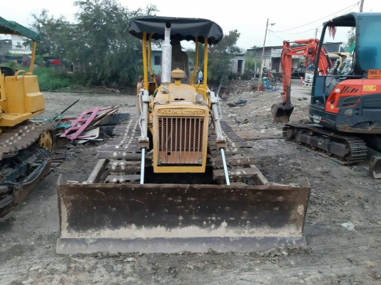 KOMATSU D20P-3 ราคา 55,000 คอม5,000