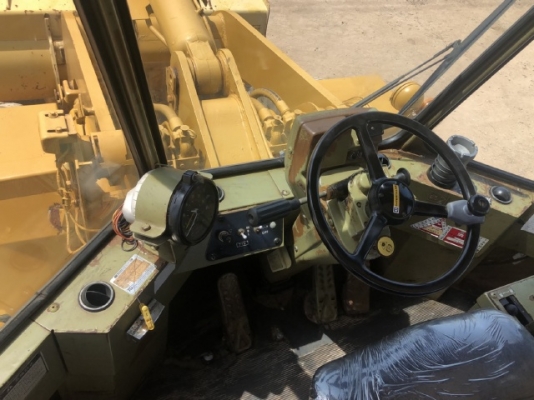 ขายรถตักล้อยาง CAT 936Z (เทียบเท่า WA300) นำเข้าเองจากญี่ปุ่น สภาพสวยพร้อมใช้ มีVDOการทำงานครับ