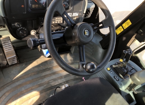 ขายรถตักล้อยาง CAT 950G นำเข้าเองจากญี่ปุ่น สภาพสวยพร้อมใช้งาน มีVDOการทำงานครับ ขายรถตักล้อยาง CAT 950G นำเข้าเองจากญี่ปุ่น สภาพสวยพร้อมใช้งาน มีVDOการทำงานครับ