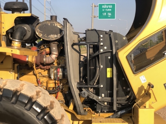 ขายรถตักล้อยาง CAT 950H ปี 2012 นำเข้าเองจากญี่ปุ่น สภาพสวยพร้อมใช้งาน มีVDOการทำงานครับ