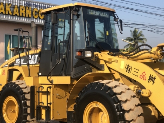 ขายรถตักล้อยาง CAT 950H ปี 2012 นำเข้าเองจากญี่ปุ่น สภาพสวยพร้อมใช้งาน มีVDOการทำงานครับ