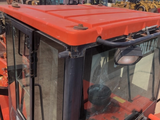 ขายรถตักล้อยาง CAT 962G นำเข้าเองจากญี่ปุ่น สภาพสวยพร้อมใช้ มีVDOการทำงานครับ ขายรถตักล้อยาง CAT 962G นำเข้าเองจากญี่ปุ่น สภาพสวยพร้อมใช้ มีVDOการทำงานครับ