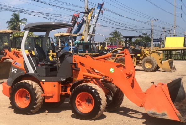 ขายรถตักล้อยาง HITACHI ZW50 ปี 2012 (3,XXX ชั่วโมง) นำเข้าเองจากญี่ปุ่น สภาพสวยพร้อมใช้งาน มีVDOการทำงานครับ ขายรถตักล้อยาง HITACHI ZW50 ปี 2012 (3,XXX ชั่วโมง) นำเข้าเองจากญี่ปุ่น สภาพสวยพร้อมใช้งาน มีVDOการทำงานครับ