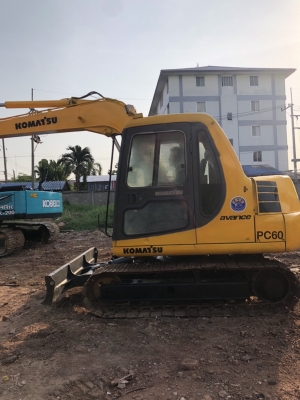ลดราคาเหลือ 530,000 KOMATSU PC60-7 แห้งทั้งคันช่วงล่างเต็ม ไฟเต็มเอกสารซื้อขาย ลดราคาเหลือ 530,000 KOMATSU PC60-7 แห้งทั้งคันช่วงล่างเต็ม ไฟเต็มเอกสารซื้อขาย
