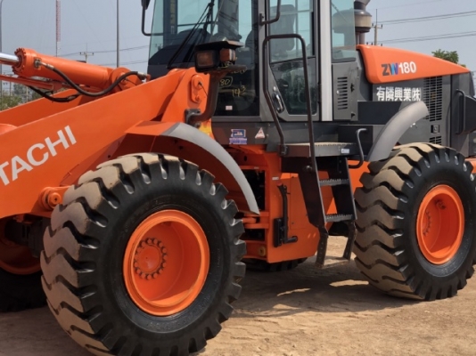ขายรถตักล้อยาง HITACHI ZW180 ปี 2013 แขนยาวพิเศษ นำเข้าจากญี่ปุ่น สภาพสวยพร้อมใช้ มีVDOการทำงานครับ