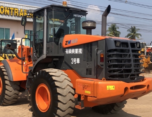 ขายรถตักล้อยาง HITACHI ZW180 ปี 2013 แขนยาวพิเศษ นำเข้าจากญี่ปุ่น สภาพสวยพร้อมใช้ มีVDOการทำงานครับ