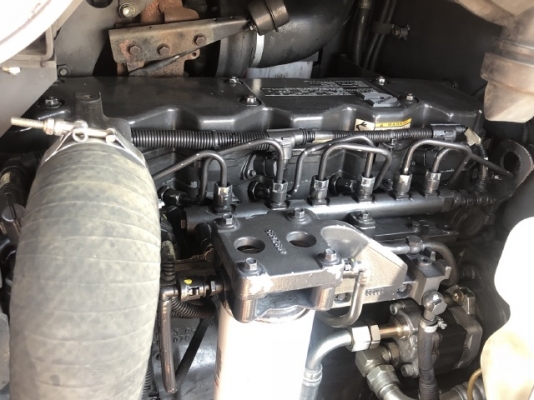 ขายรถตักล้อยาง HITACHI ZW180 ปี 2013 แขนยาวพิเศษ นำเข้าจากญี่ปุ่น สภาพสวยพร้อมใช้ มีVDOการทำงานครับ