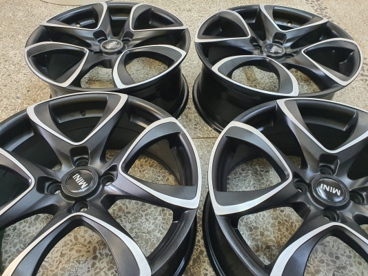 แม็กมือ2 MINI (tam3354) 17"x7" ET45 4วง10000บาทโทร 0814596356 025387814 ที่ร้านราชาแม็ก ลาดพร้าว67/2 แม็กมือ2 MINI (tam3354) 17"x7" ET45 4วง10000บาทโทร 0814596356 025387814 ที่ร้านราชาแม็ก ลาดพร้าว67/2