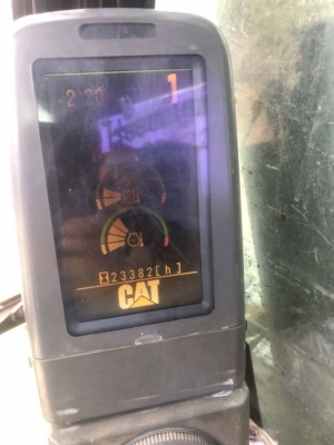 CAT 315 D JAPAN เล่มทะเบียน ไฟฟ้าครบ เครื่องดี ปั้มแรง เอวแน่น ช่วงล่างเต็ม แอร์หนาว รถสวยพร้อมใช้งาน เอกสารพร้อมโอน ขาย 950,000  รถอยู่ นครสวรรค์ 064-191-1112