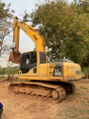 ขาย 890,000 KOMATSU pc 200-8 เล่มทะเบียน ไฟฟ้าครบ เครื่องดี ปั้มแรง เอวแน่น ช่วงล่างเต็ม แอร์หนาว รถพร้อมใช้งาน เอกสารเล่มพร้อมโอน รถอยู่ นครราชสีมา 090-772-3710 090-772-3708