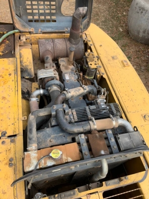 ขาย 890,000 KOMATSU pc 200-8 เล่มทะเบียน ไฟฟ้าครบ เครื่องดี ปั้มแรง เอวแน่น ช่วงล่างเต็ม แอร์หนาว รถพร้อมใช้งาน เอกสารเล่มพร้อมโอน รถอยู่ นครราชสีมา 090-772-3710 090-772-3708