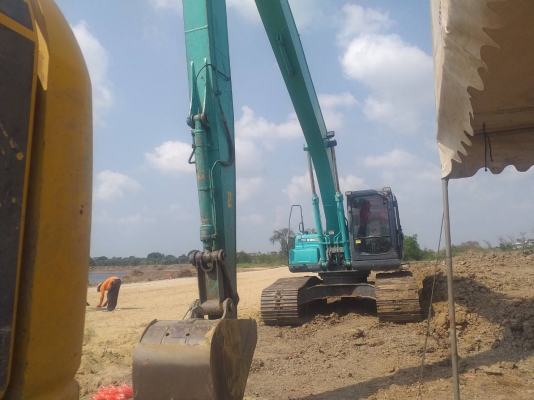 Kobelco Sk210 LC Mark 8 Yn12 Super Xm ของแท้ บูมยาวจากห้าง อาริยะ ทำงานประมาน 8xxx ชม. สแปร์กิน ชม. เอกสารใบแจ้งจำหน่อย