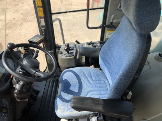 ขายรถตักล้อยาง HITACHI ZW310-A นำเข้าเองจากญี่ปุ่น สภาพสวยพร้อมใช้ มีVDOการทำงานครับ ขายรถตักล้อยาง HITACHI ZW310-A นำเข้าเองจากญี่ปุ่น สภาพสวยพร้อมใช้ มีVDOการทำงานครับ