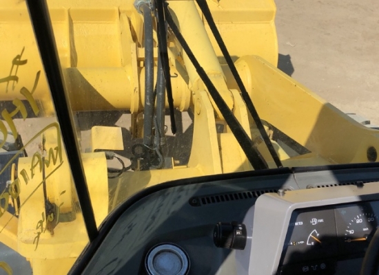 ขายรถตักล้อยาง KOMATSU WA100-3 นำเข้าเองจากญี่ปุ่น สภาพสวยพร้อมใช้ มีVDOการทำงานครับ