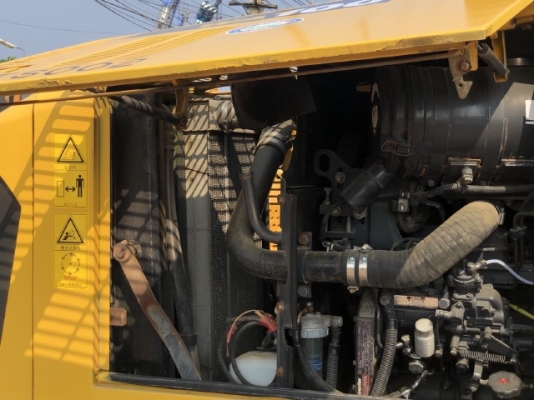 ขายรถตักล้อยาง KOMATSU WA100-5 นำเข้าเองจากญี่ปุ่น สภาพสวยพร้อมใช้ มีVDOการทำงานครับ