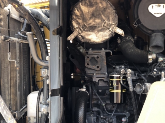 ขายรถตักล้อยาง KOMATSU WA100-6 ปี 2013 (3,XXX ชั่วโมง) นำเข้าเองจากญี่ปุ่น สภาพสวยพร้อมใช้ มีVDOการทำงานครับ