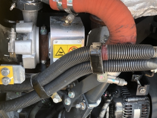 ขายรถตักล้อยาง KOMATSU WA150-6 ปี 2013 นำเข้าเองจากญี่ปุ่น สภาพสวยพร้อมใช้ มีVDOการทำงานครับ