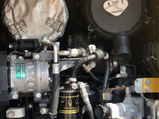 ขายรถตักล้อยาง KOMATSU WA150-6 ปี 2013 นำเข้าเองจากญี่ปุ่น สภาพสวยพร้อมใช้ มีVDOการทำงานครับ