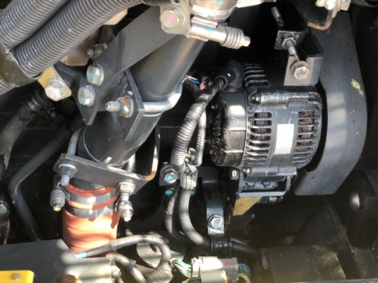 ขายรถตักล้อยาง KOMATSU WA150-6 ปี 2013 นำเข้าเองจากญี่ปุ่น สภาพสวยพร้อมใช้ มีVDOการทำงานครับ