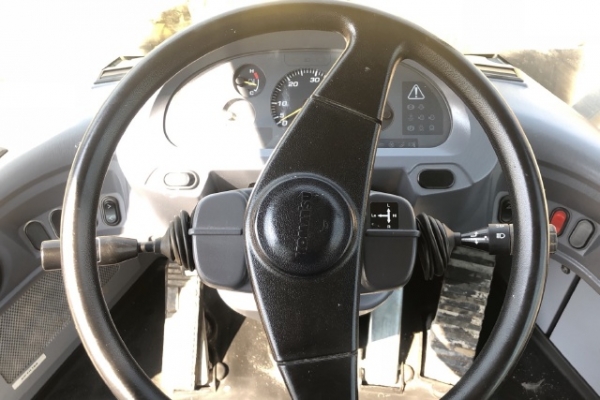 ขายรถตักล้อยาง KOMATSU WA150-6 ปี 2013 นำเข้าเองจากญี่ปุ่น สภาพสวยพร้อมใช้ มีVDOการทำงานครับ