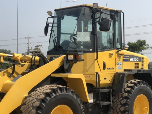 ขายรถตักล้อยาง KOMATSU WA150-6 ปี 2013 นำเข้าเองจากญี่ปุ่น สภาพสวยพร้อมใช้ มีVDOการทำงานครับ